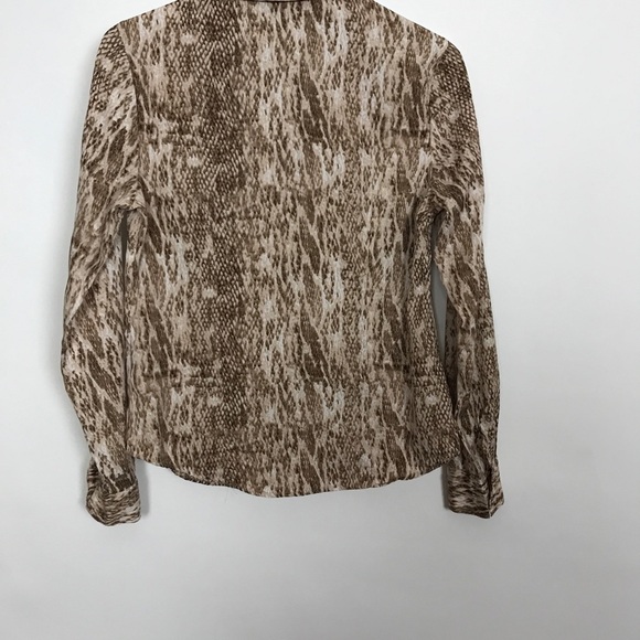 Jennifer and Grace snakeskin print blouse size S - Picture 4 of 8